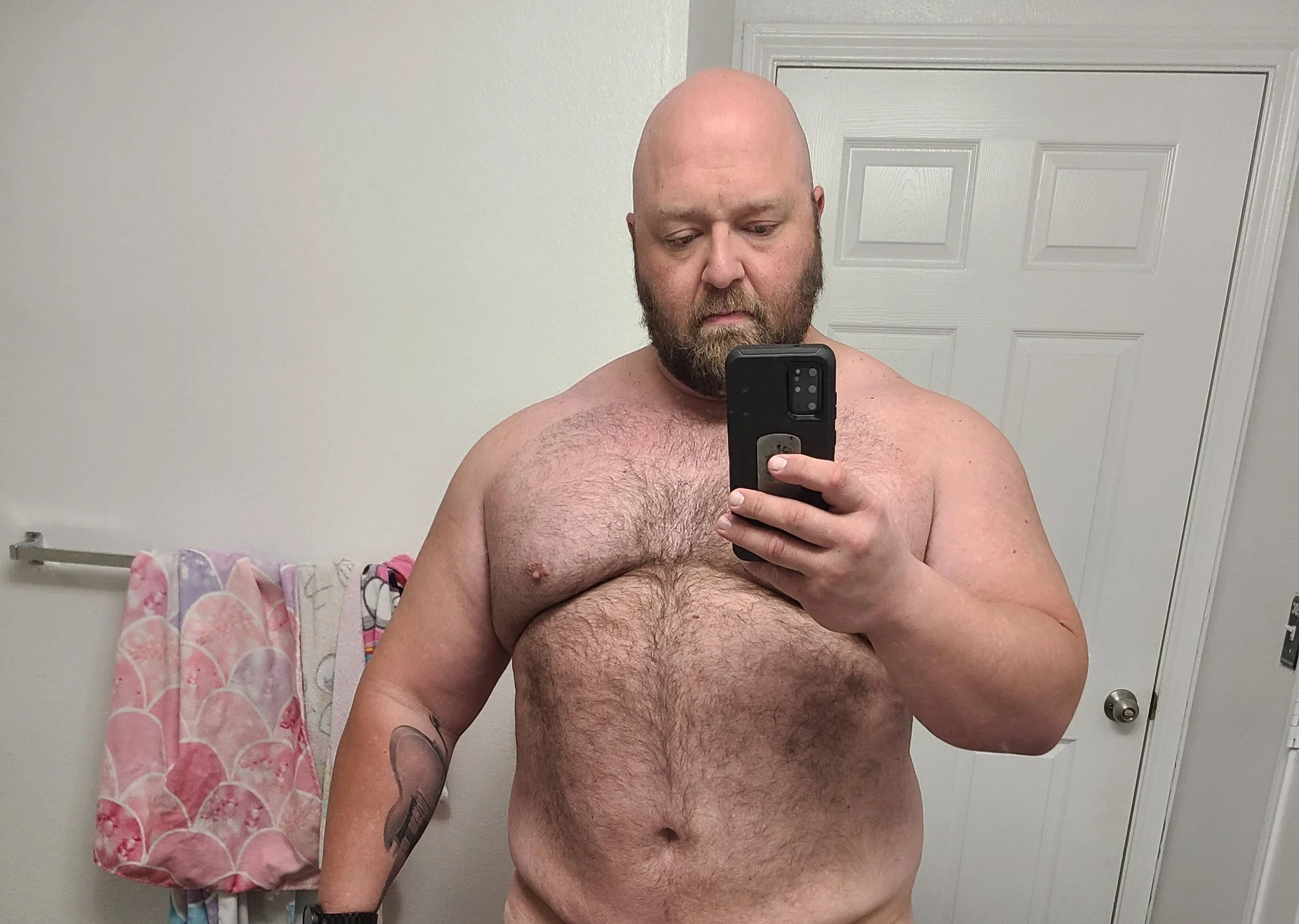 XXX Porn Photo of Nude Strong_Bear89 7