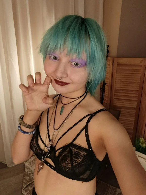 XXX Porn Photo of Nude powderofgun 103