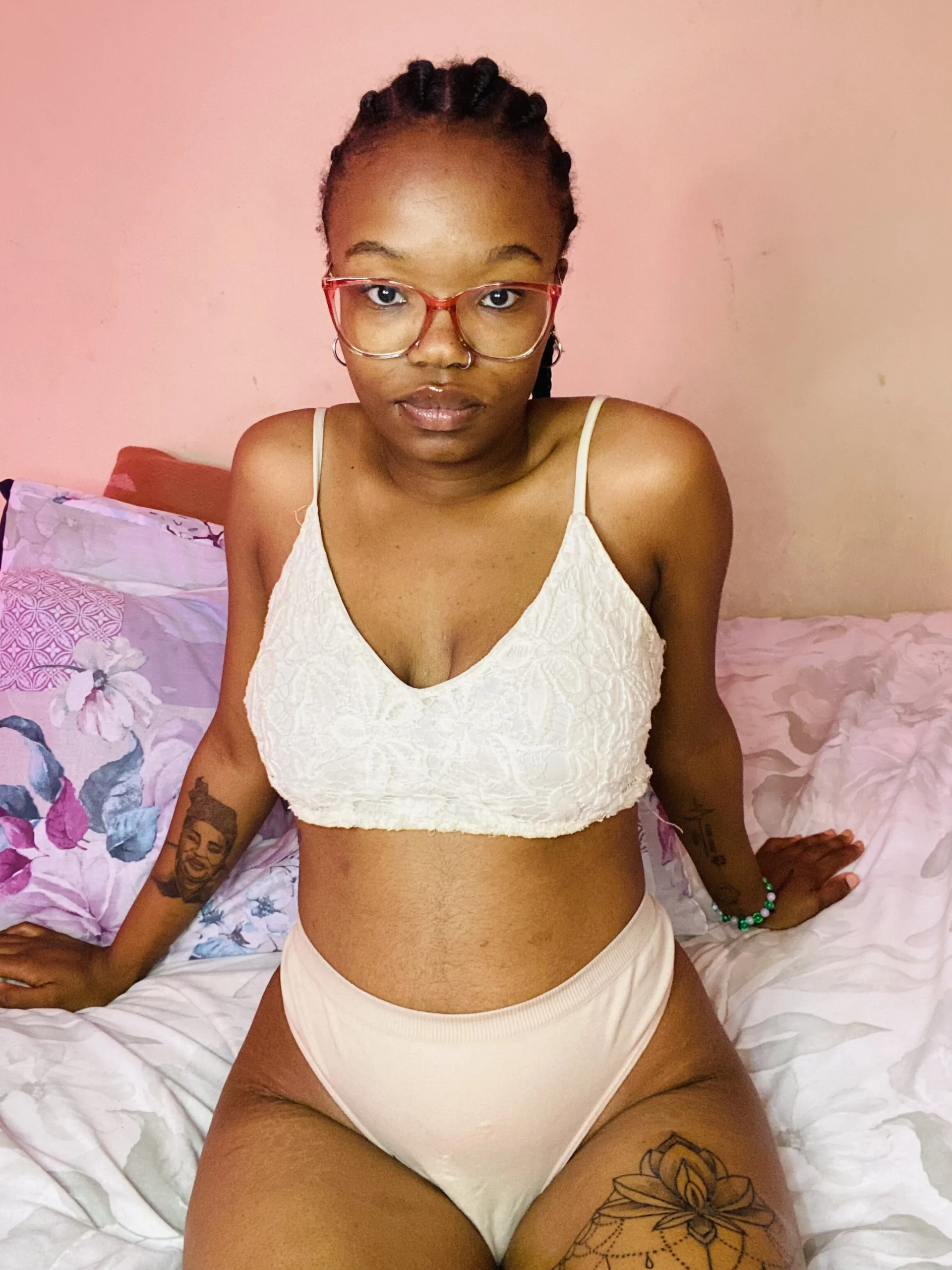 XXX Porn Photo of Nude YummyMelanin117 43
