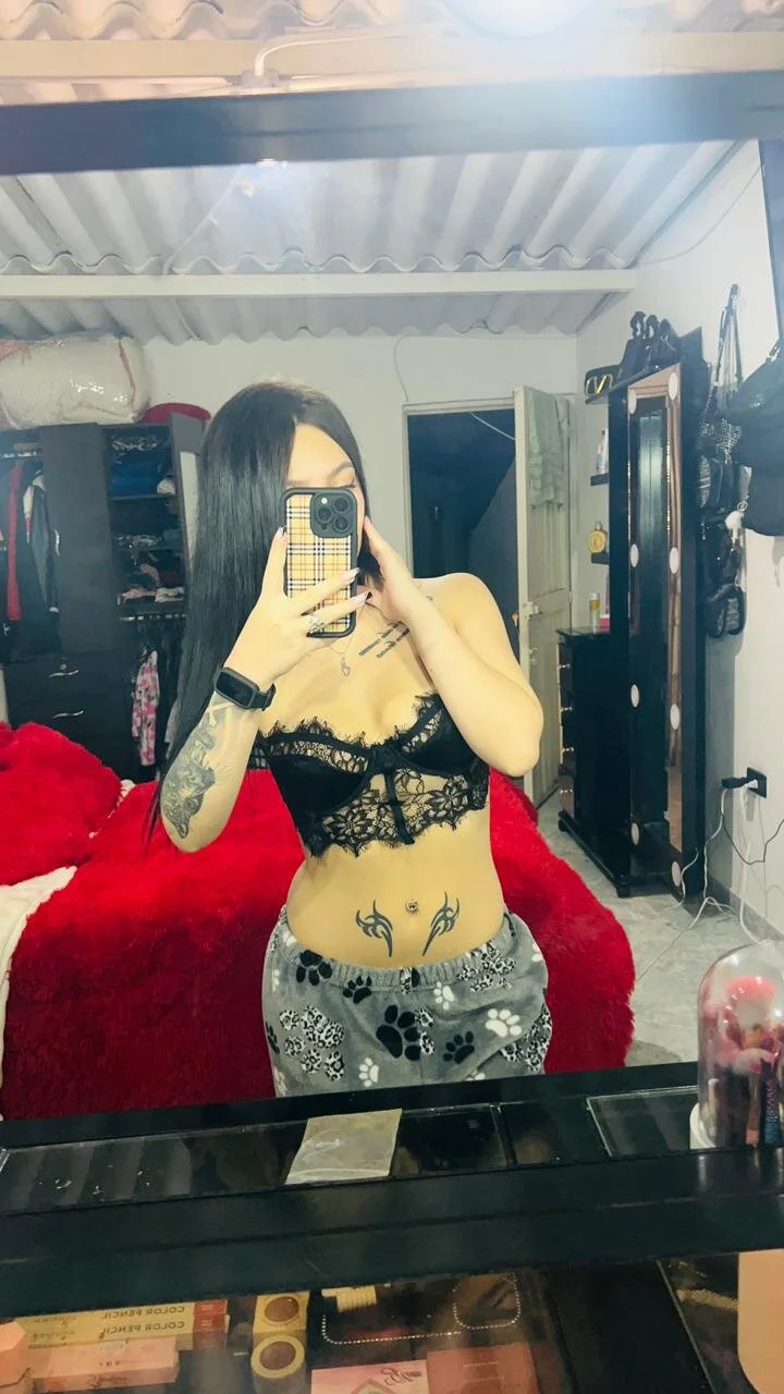 XXX Porn Photo of Nude Violettasquirt 43