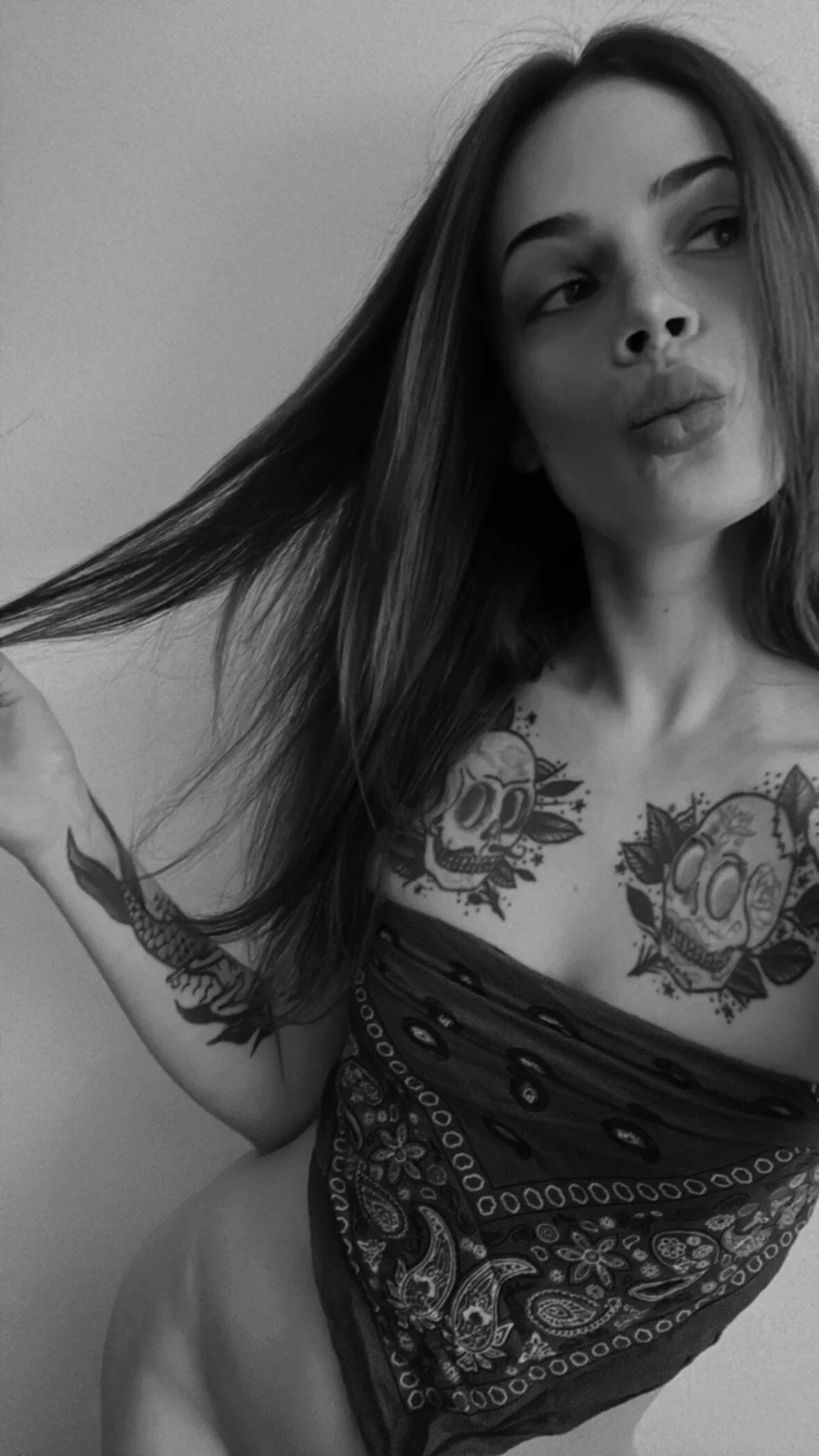 XXX Porn Photo of Nude Angel_Skulls 7