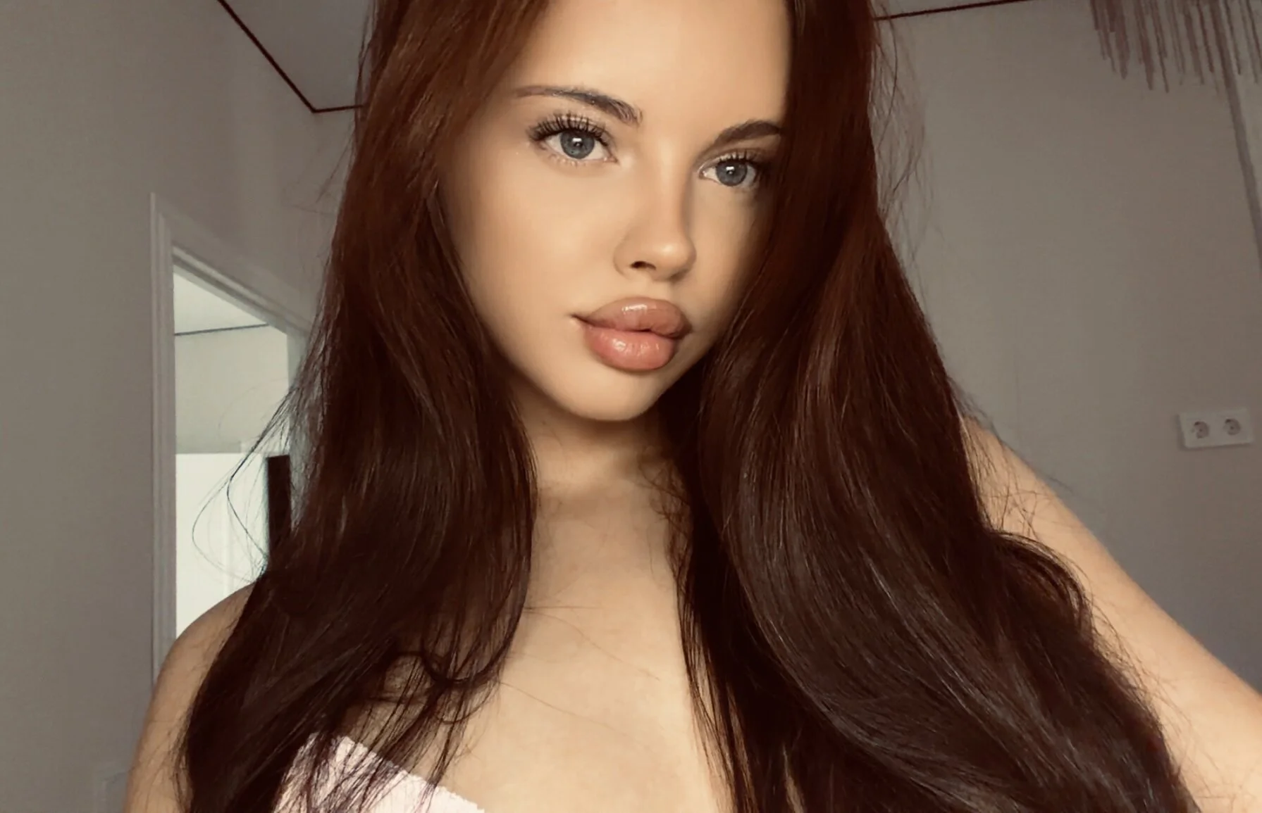 XXX Porn Photo of Nude aminaliven 21