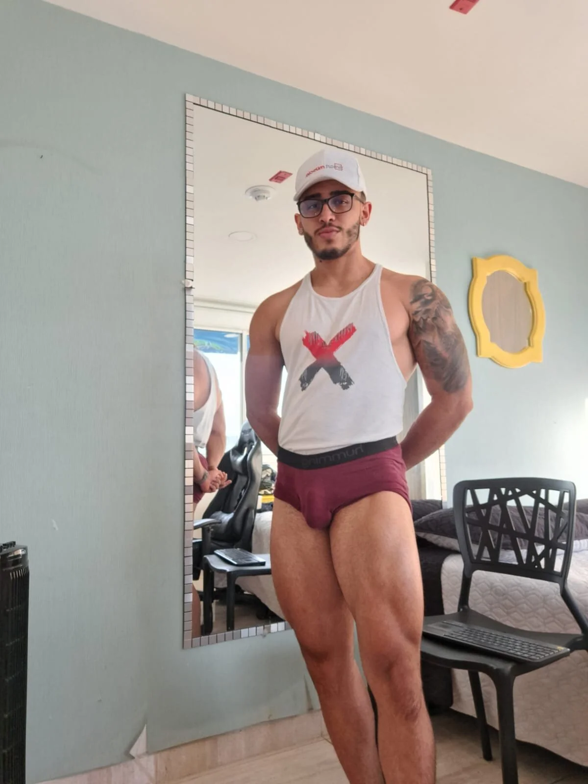 XXX Porn Photo of Nude Liam_Kleiin 26