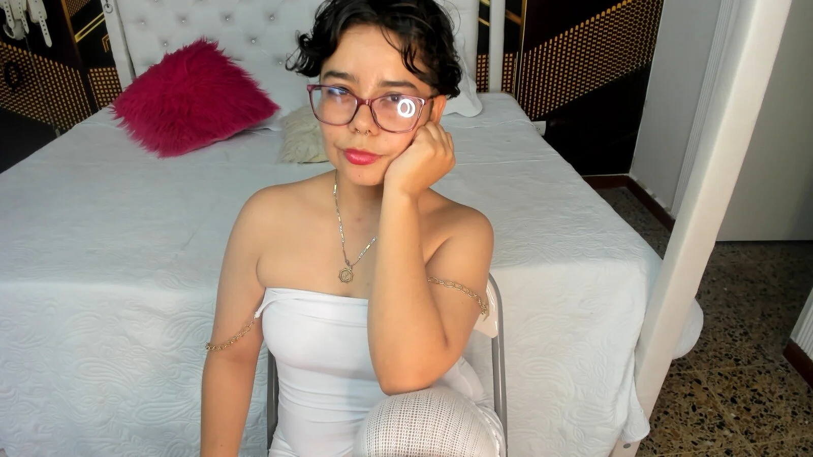 XXX Porn Photo of Nude saenz_eymi 7
