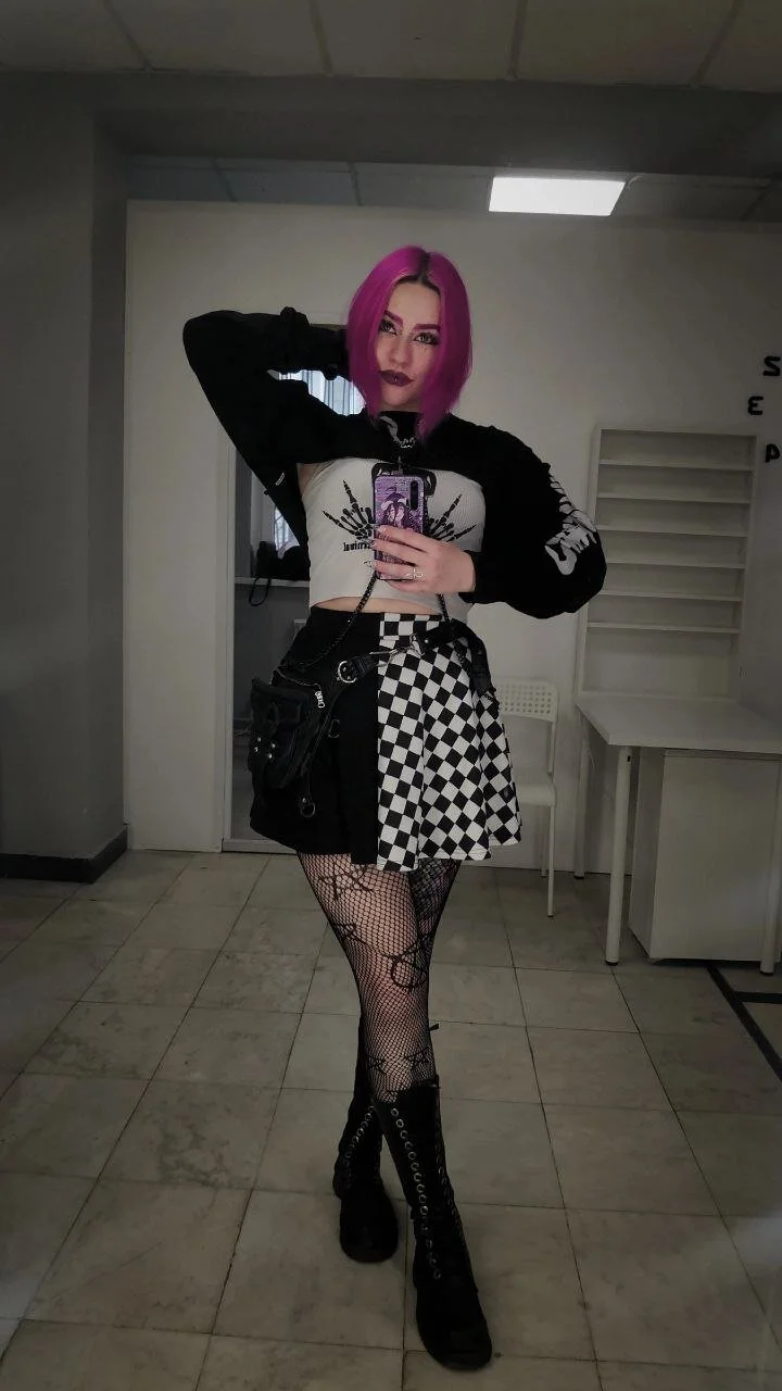 XXX Porn Photo of Nude NeonNectar_ 3