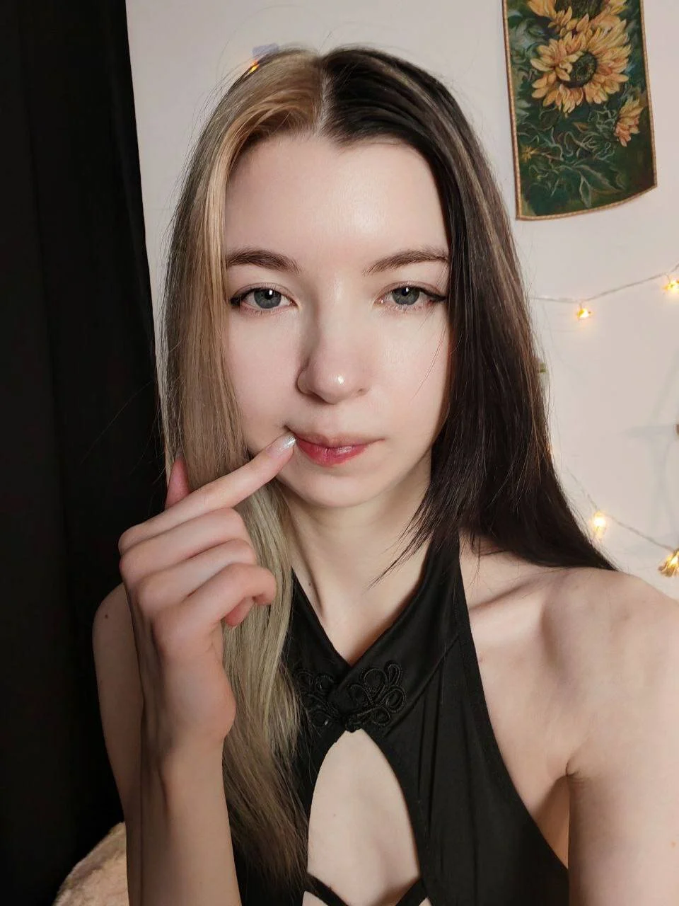XXX Porn Photo of Nude Emmie_shy 5