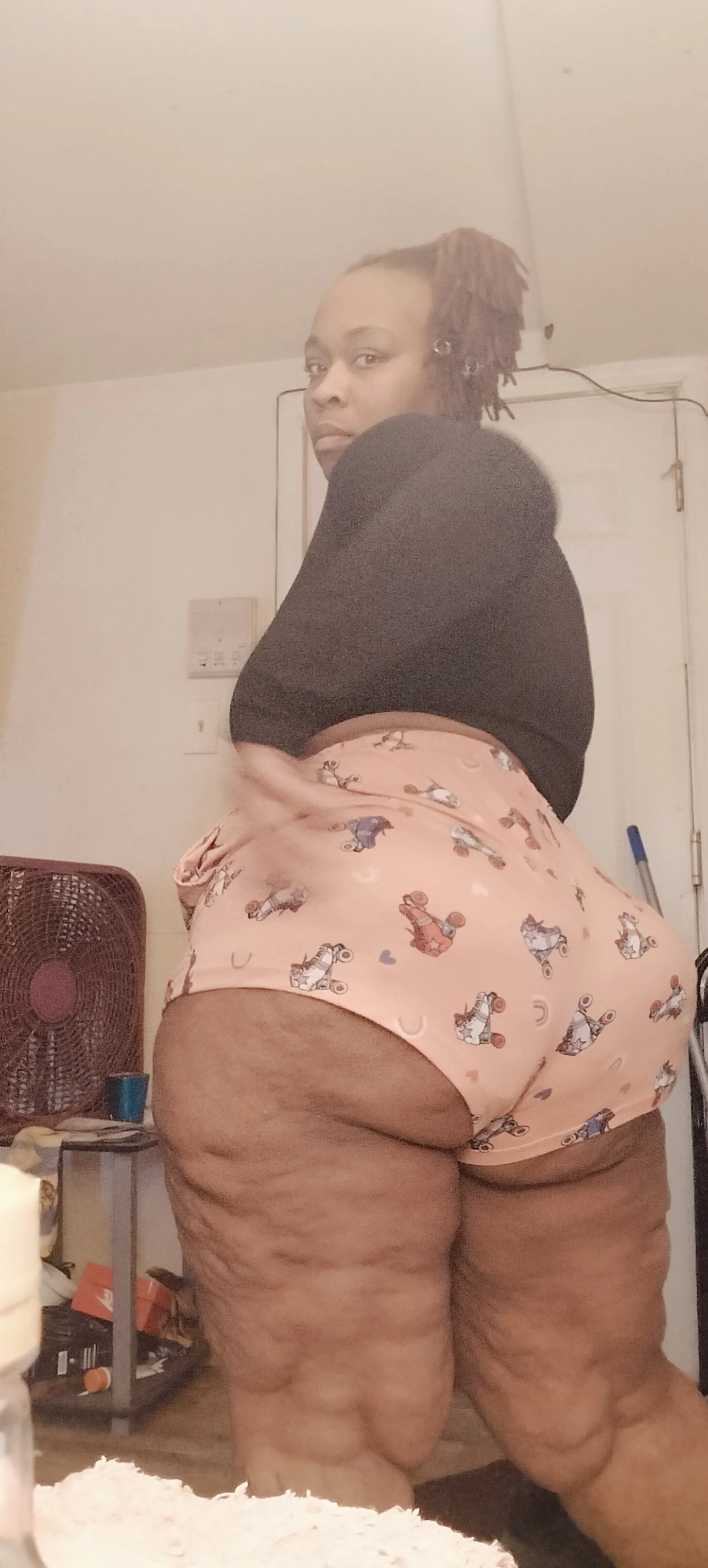 XXX Porn Photo of Nude AllLeggs 6