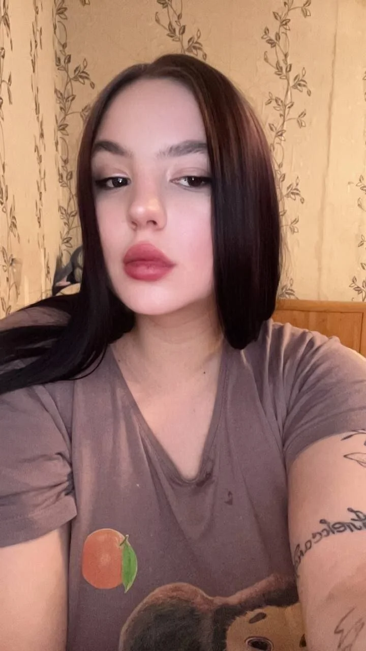 XXX Porn Photo of Nude Dina_Charm 4