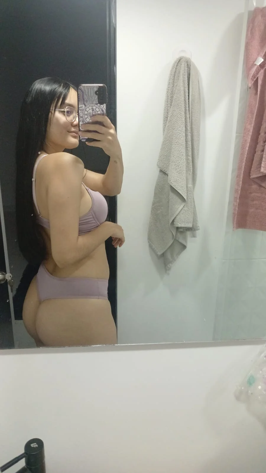 XXX Porn Photo of Nude 1KissMeSlow 2