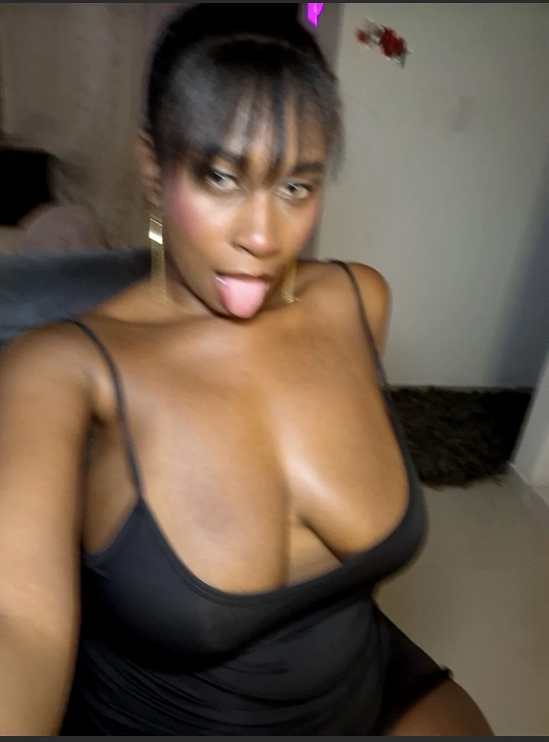 XXX Porn Photo of Nude HanaThompson 69