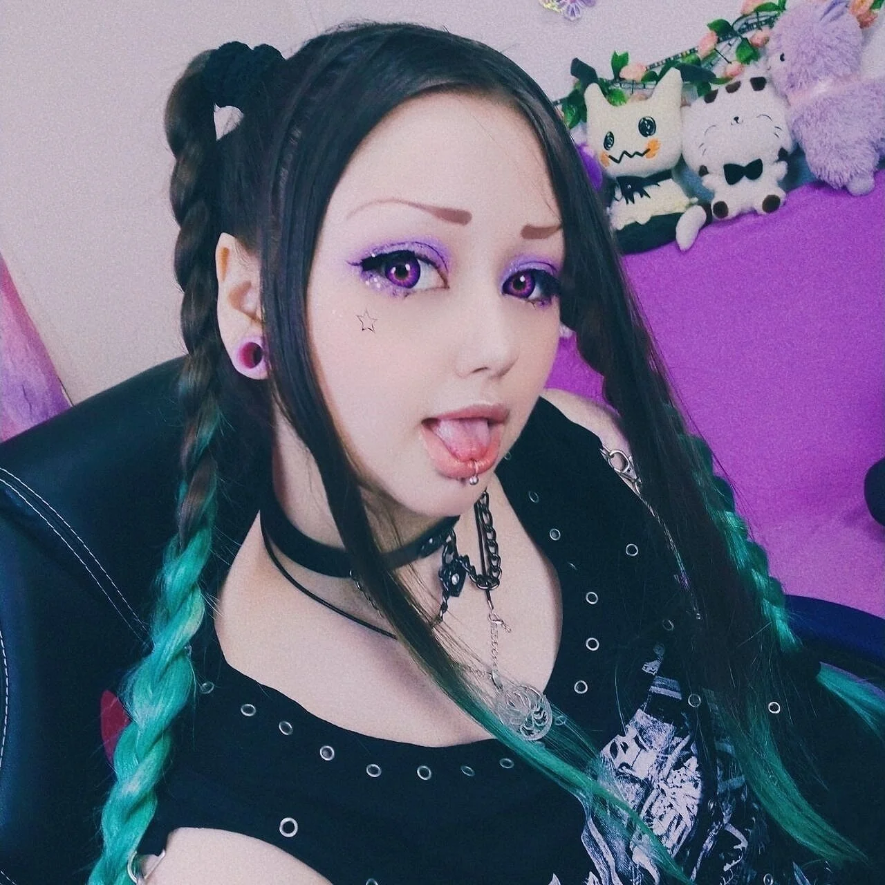 XXX Porn Photo of Nude Lolisuccub 157