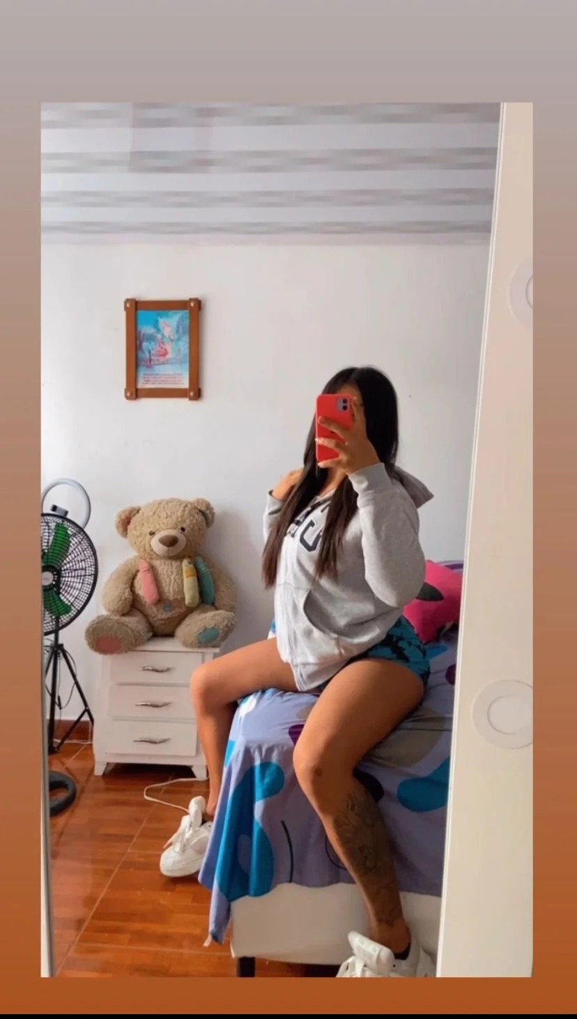 XXX Porn Photo of Nude briitany_hot 19