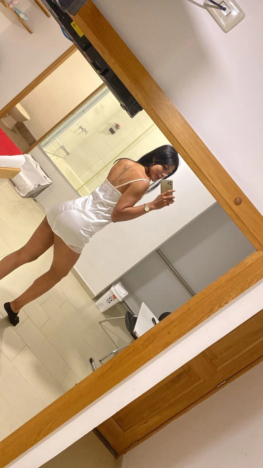 XXX Porn Photo of Nude valeriatorrez_ 2