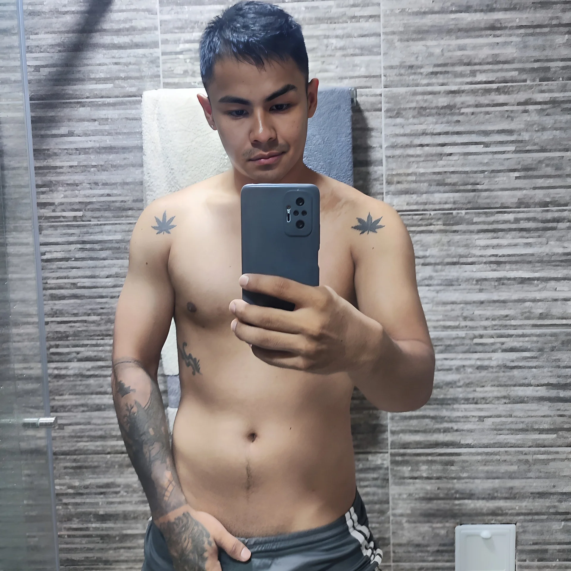 XXX Porn Photo of Nude lonelydick2002 9
