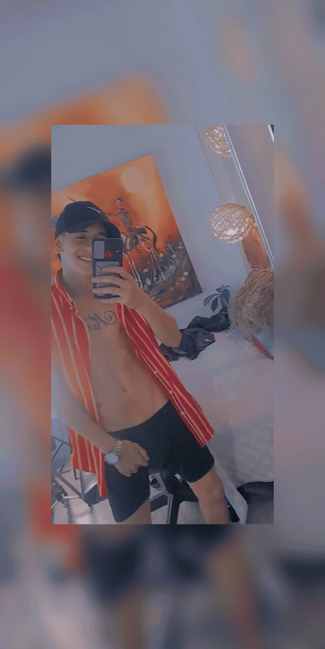 XXX Porn Photo of Nude xAndres_sexx 2