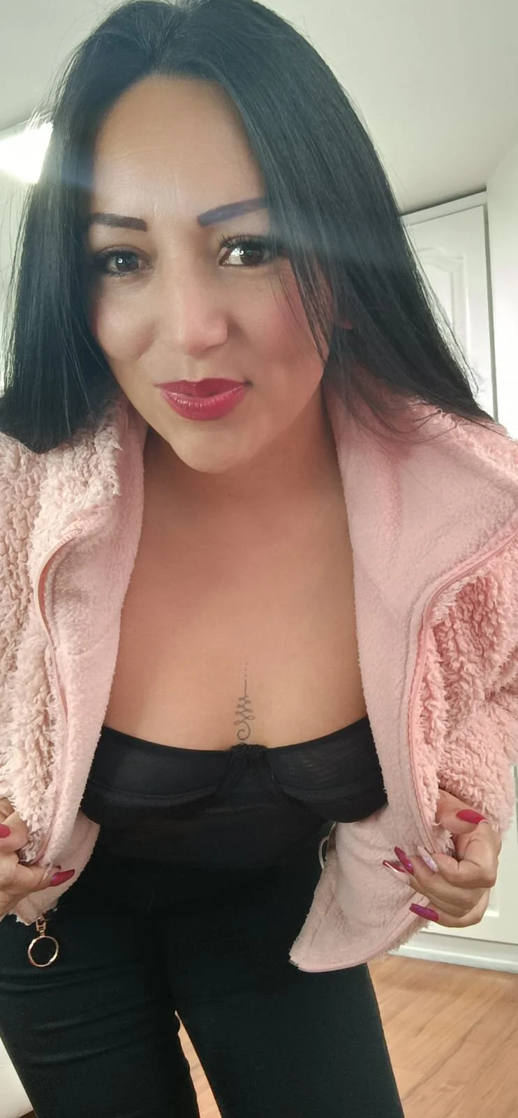 XXX Porn Photo of Nude Laura_martin_ 1