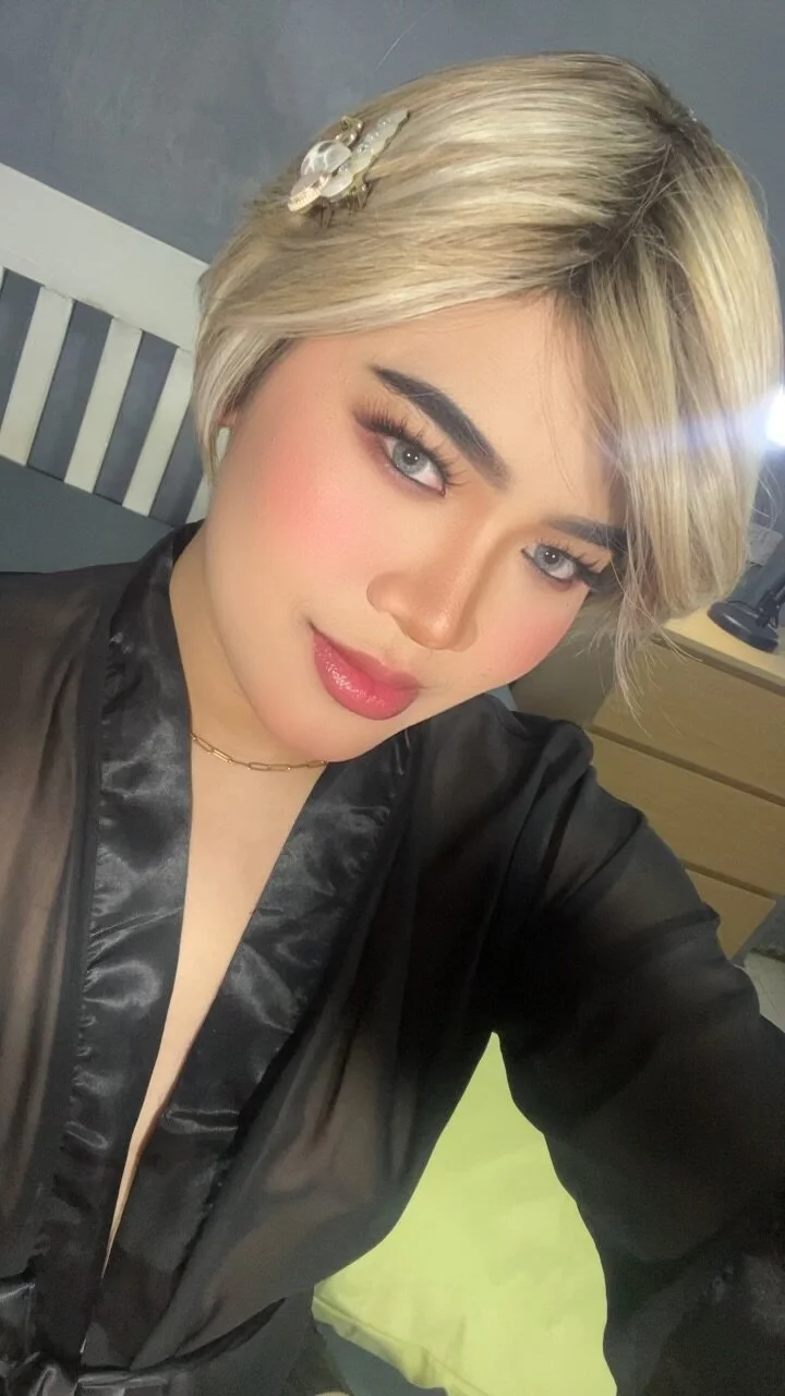 XXX Porn Photo of Nude YourQTstella 19