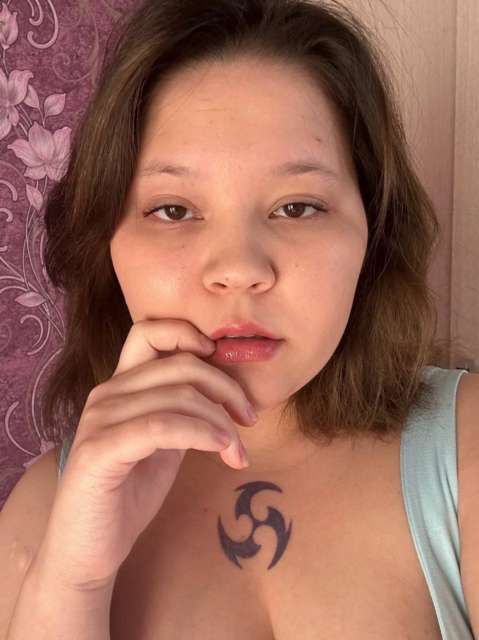 XXX Porn Photo of Nude heyitshaze 2