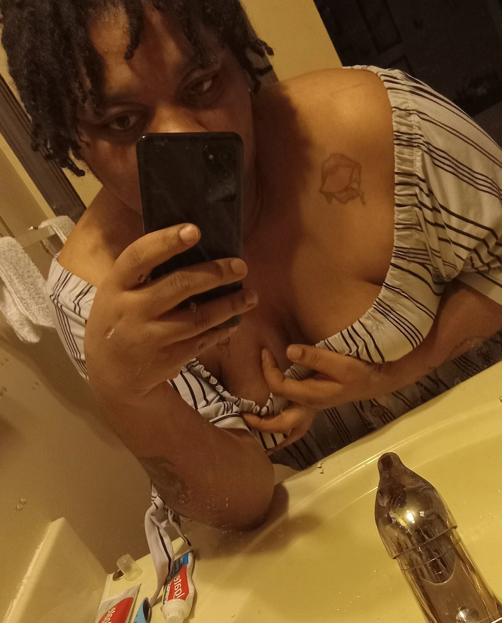XXX Porn Photo of Nude Big_Dee89 4