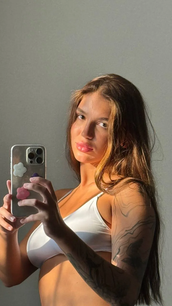 XXX Porn Photo of Nude Carolyn_Smith 3