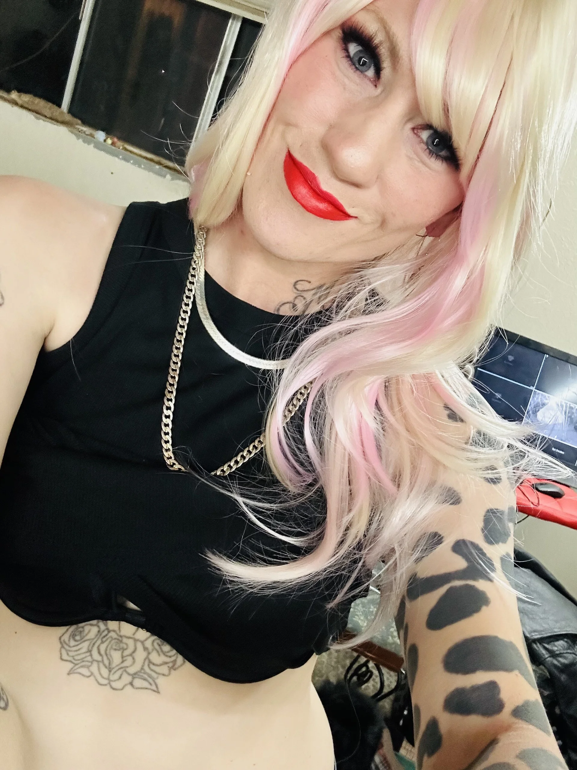 XXX Porn Photo of Nude ViironiikaHostiile 22