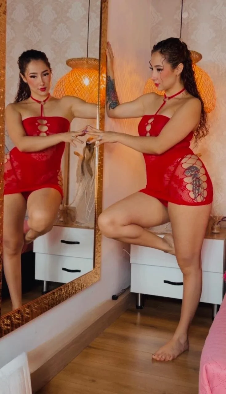 XXX Porn Photo of Nude oceane_becker 230
