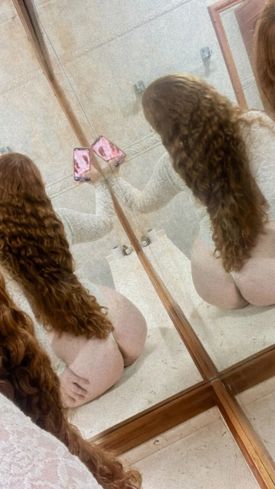 XXX Porn Photo of Nude lizy_portman 37