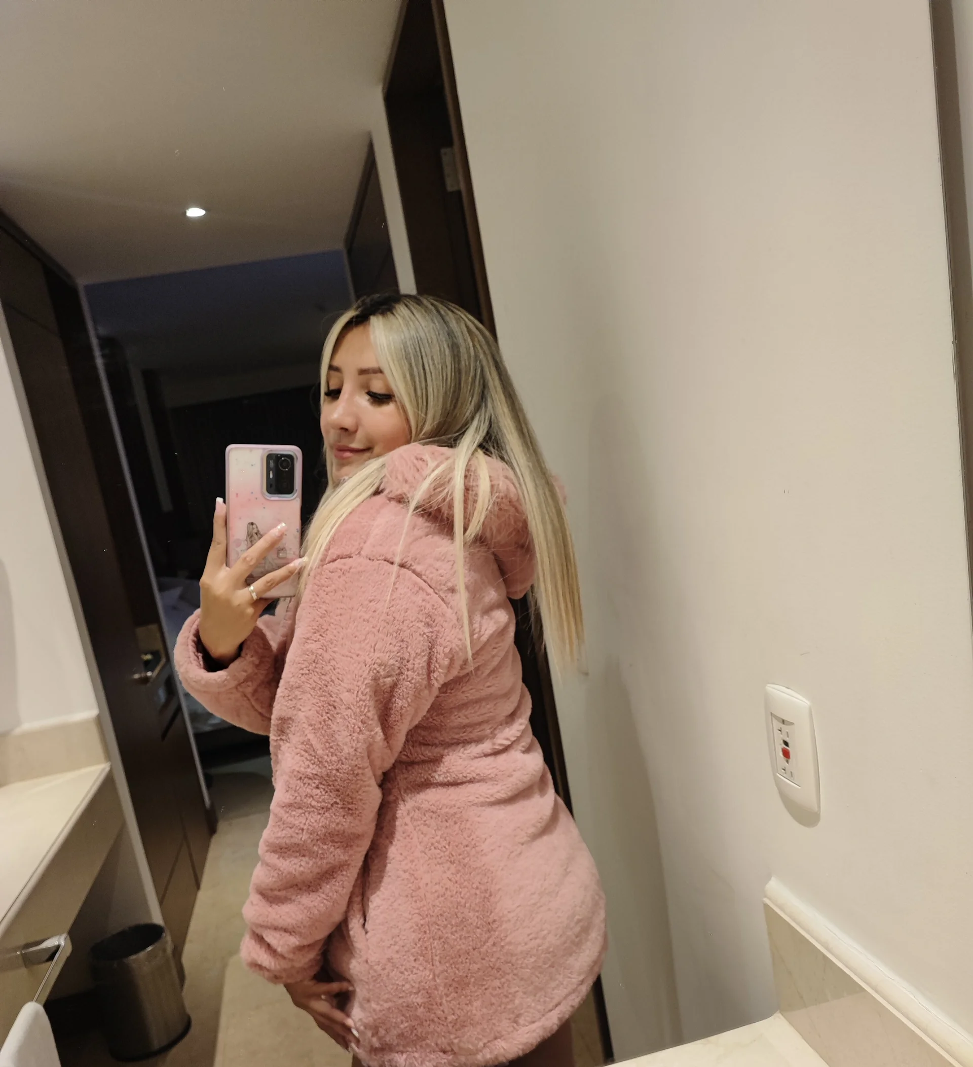 XXX Porn Photo of Nude Happy_tits 5