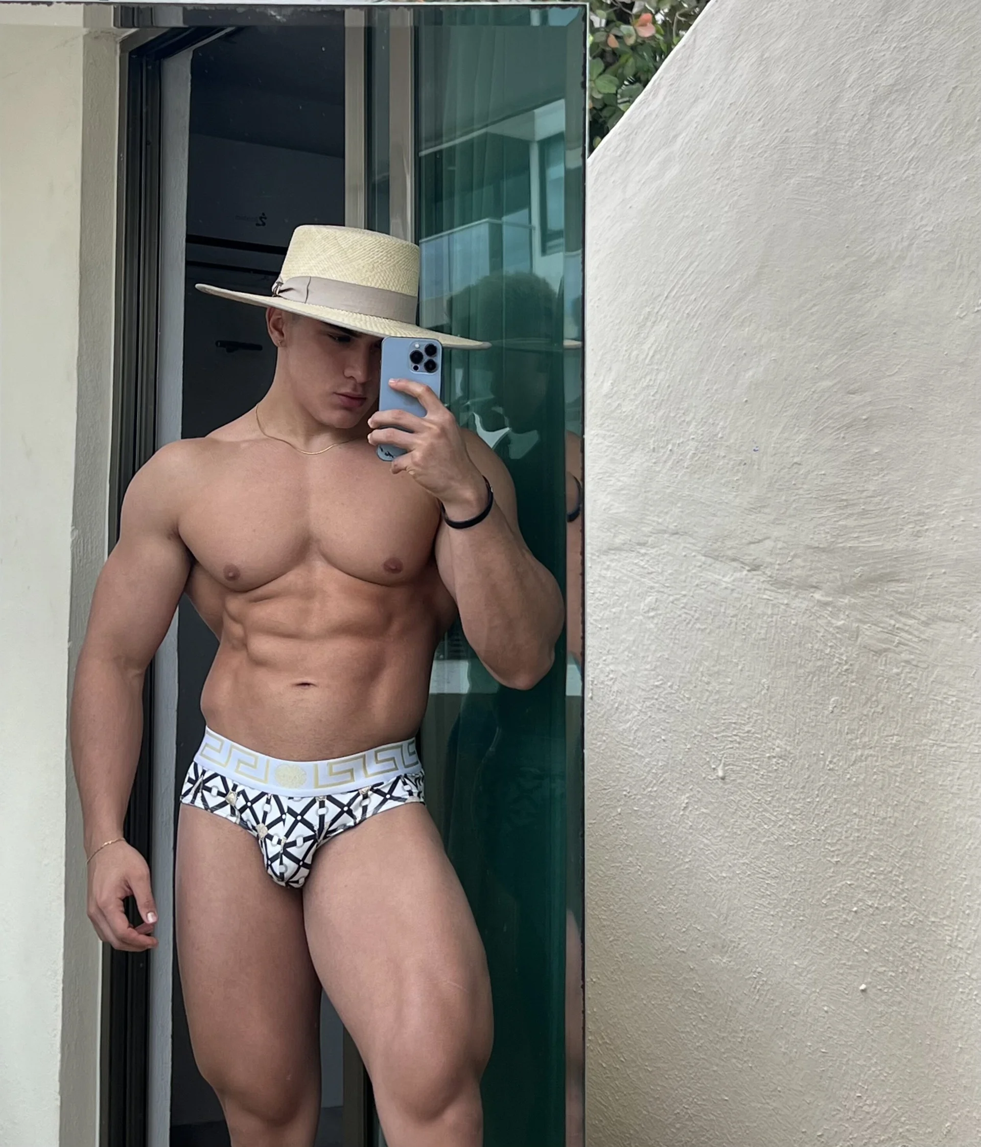 XXX Porn Photo of Nude MaximoVega 26