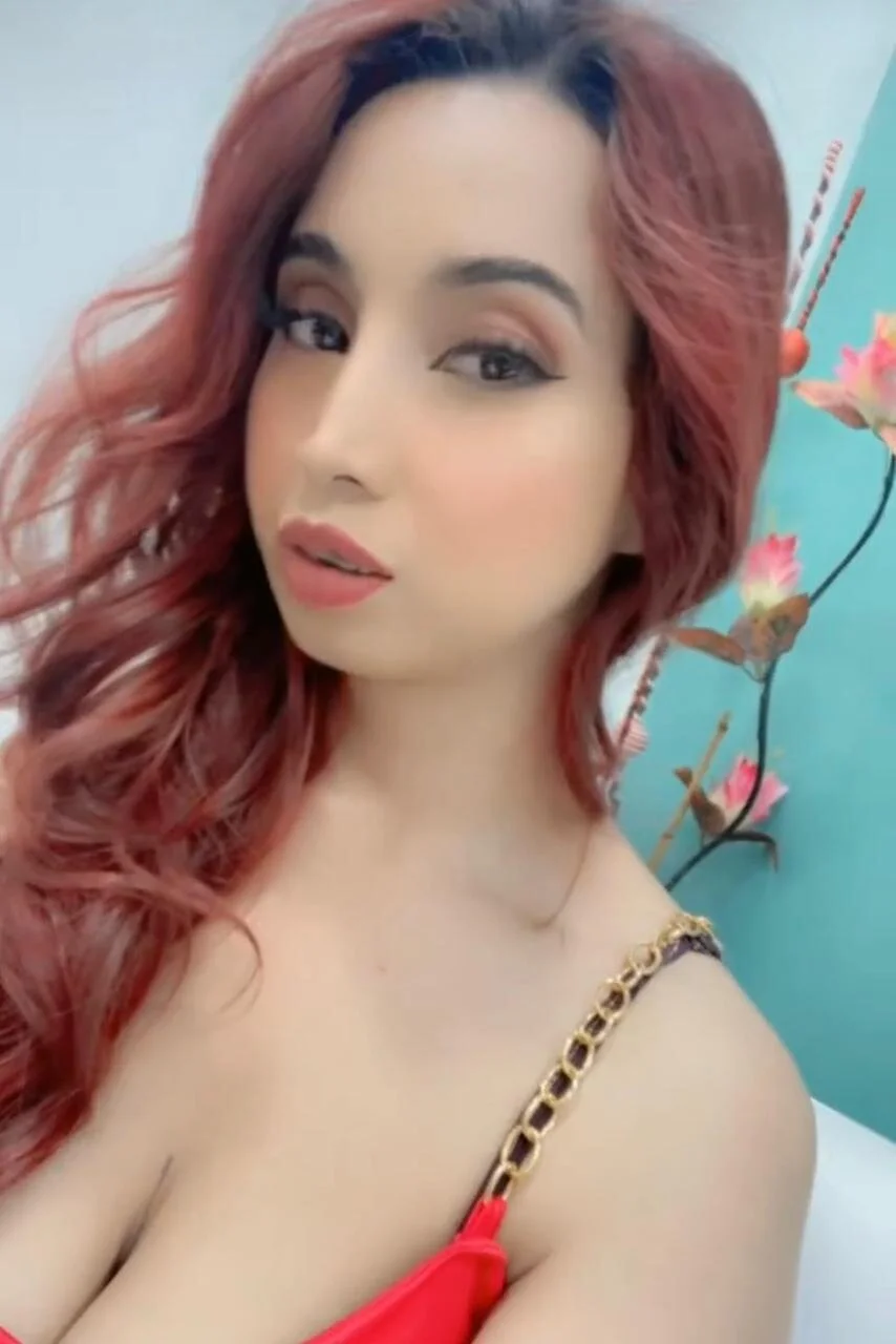 XXX Porn Photo of Nude madelaine_blosson 9