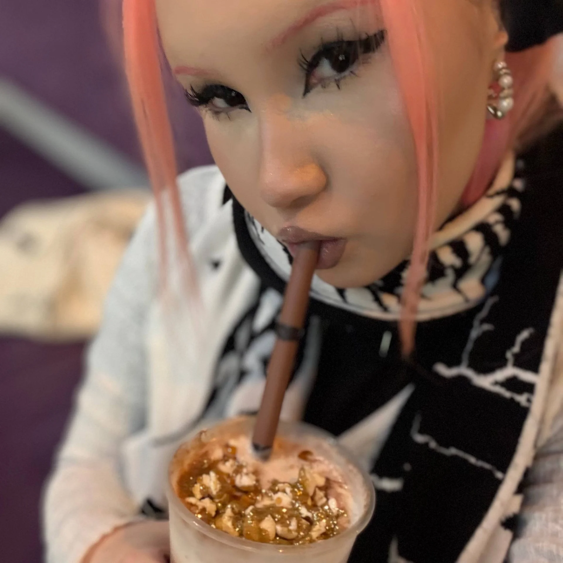 XXX Porn Photo of Nude pink_medi1 8