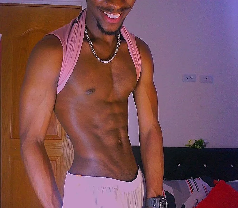 XXX Porn Photo of Nude Aroonsexyboy 4