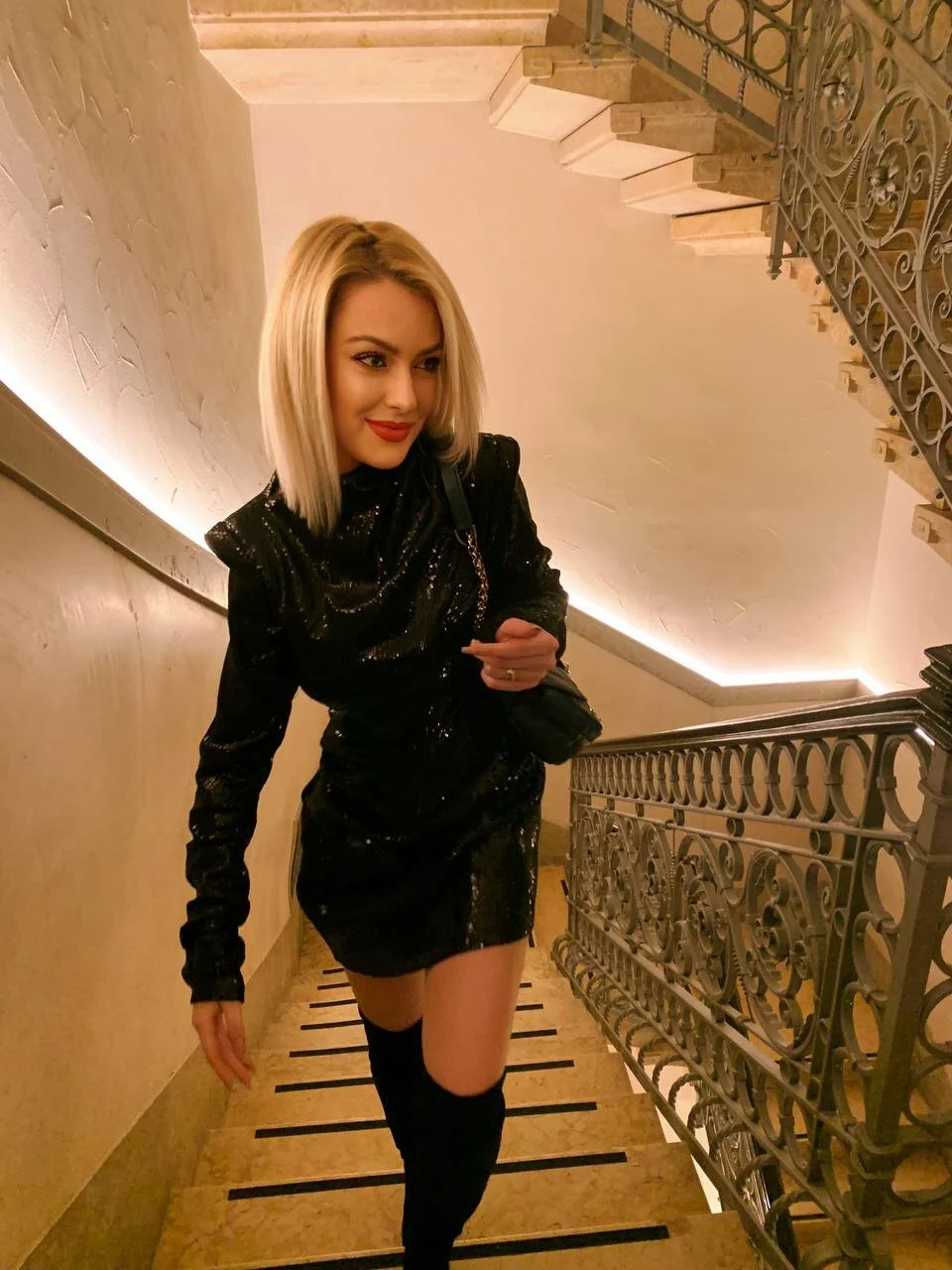 XXX Porn Photo of Nude AnnastasiaMills 41