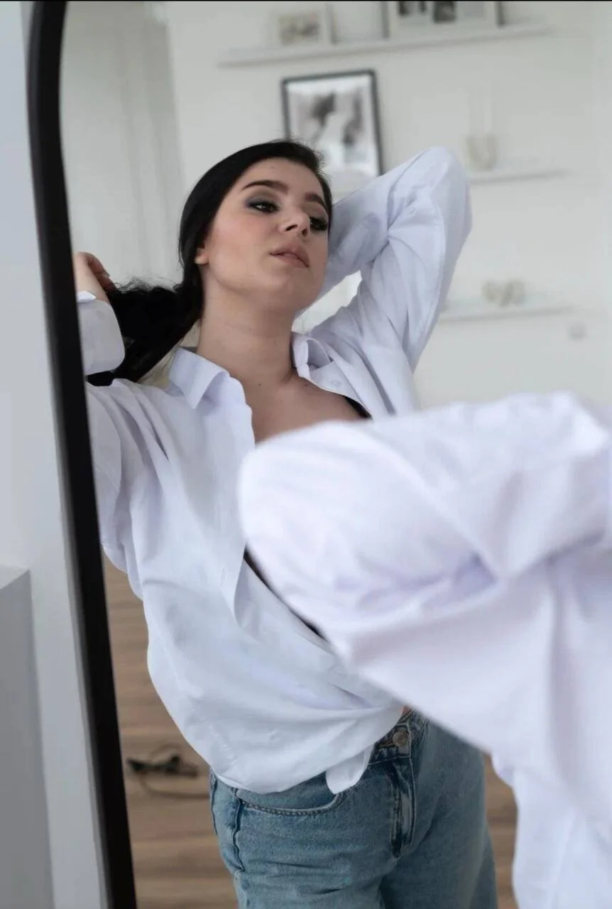 XXX Porn Photo of Nude moneyforPeaches 10