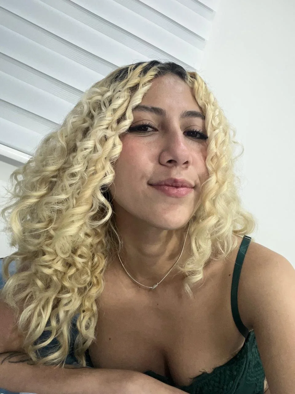 XXX Porn Photo of Nude aribunnie_fg 1