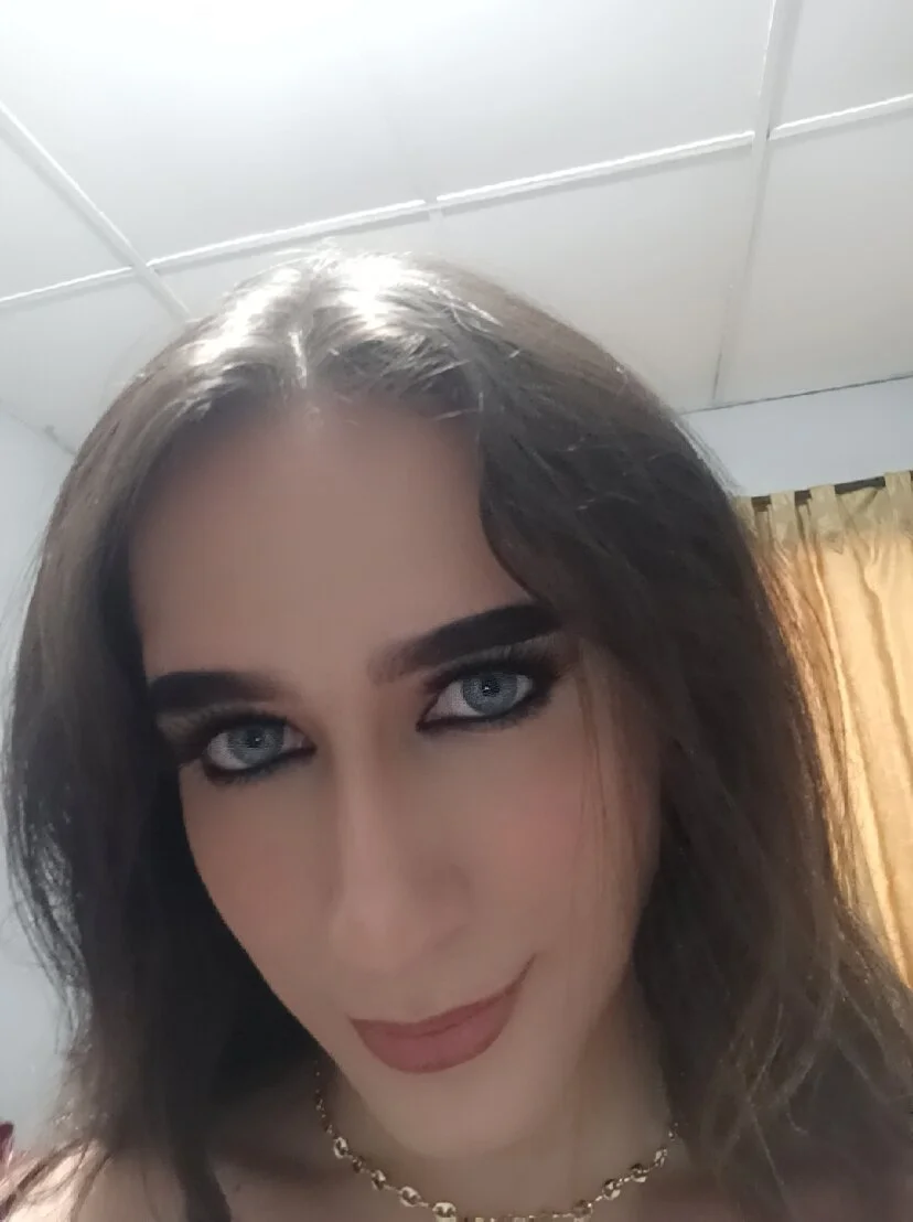 XXX Porn Photo of Nude sexyvioletvalerious 54