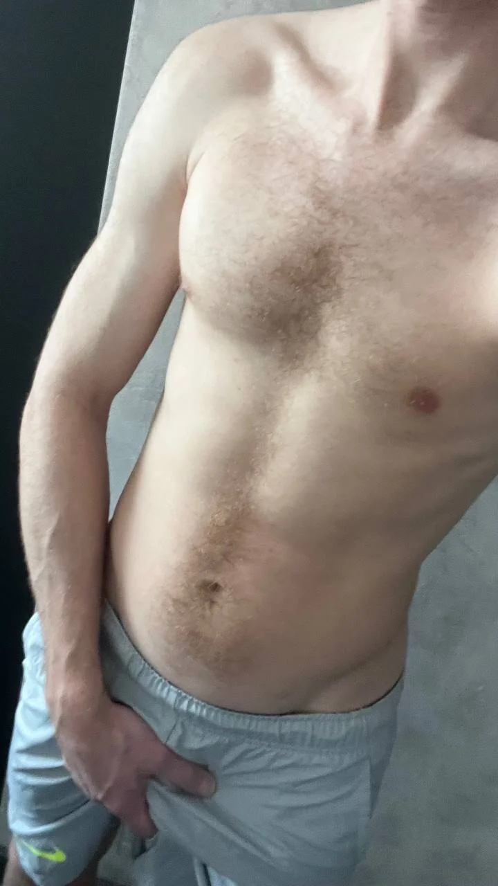 XXX Porn Photo of Nude eldeeple 4