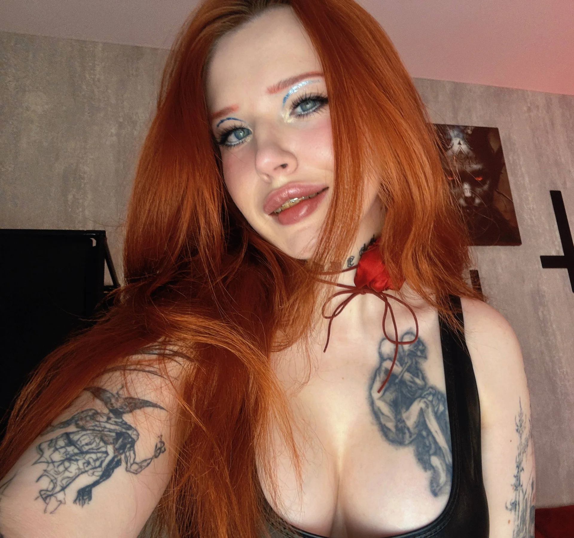 XXX Porn Photo of Nude ur_favsuccubus 1