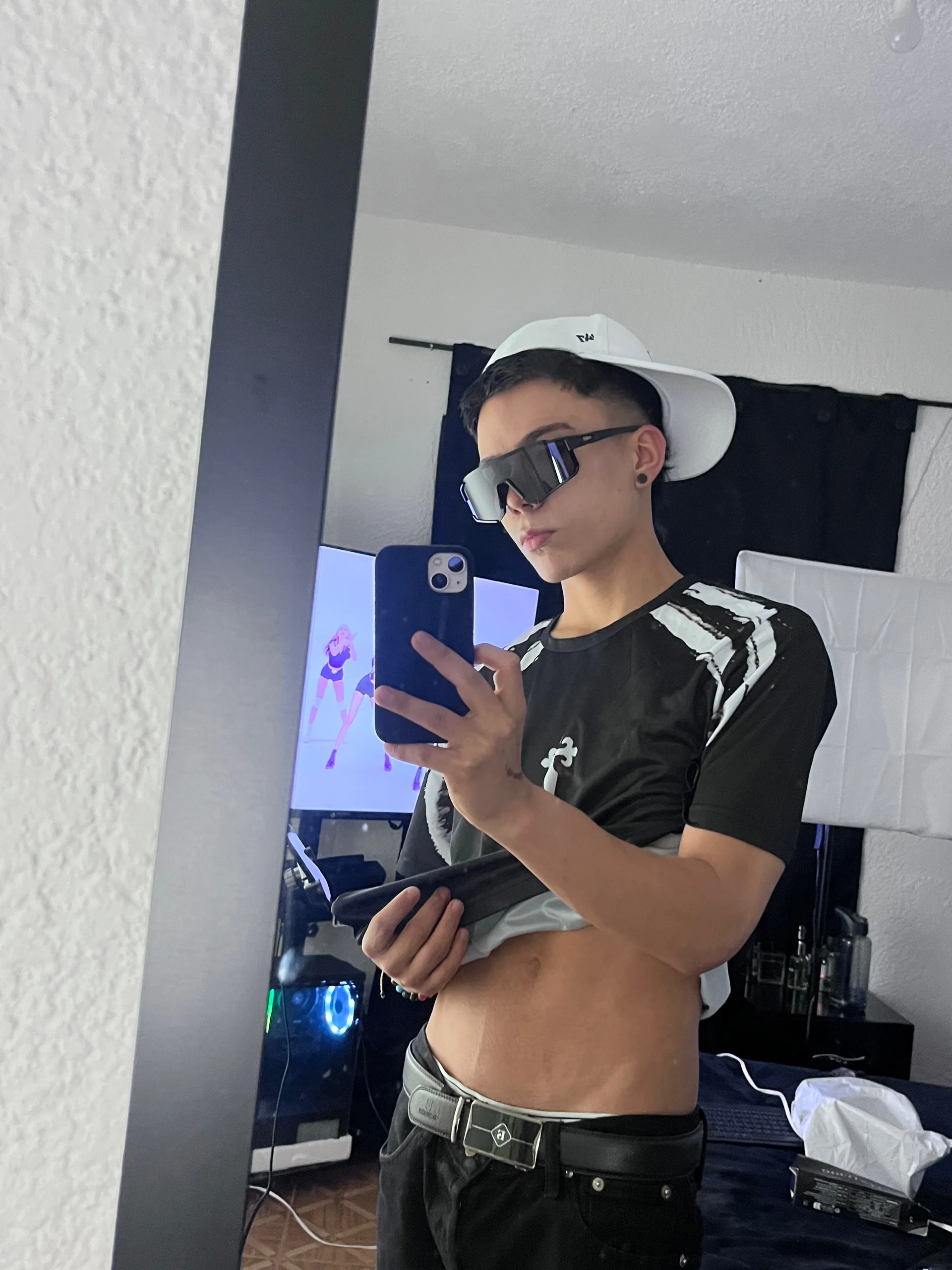 XXX Porn Photo of Nude alanblack1 8
