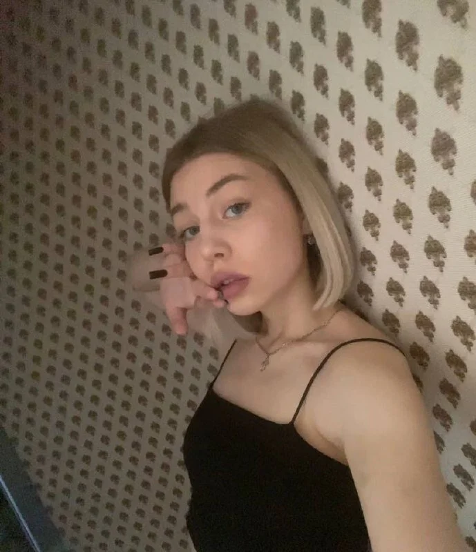 XXX Porn Photo of Nude uma_like 5