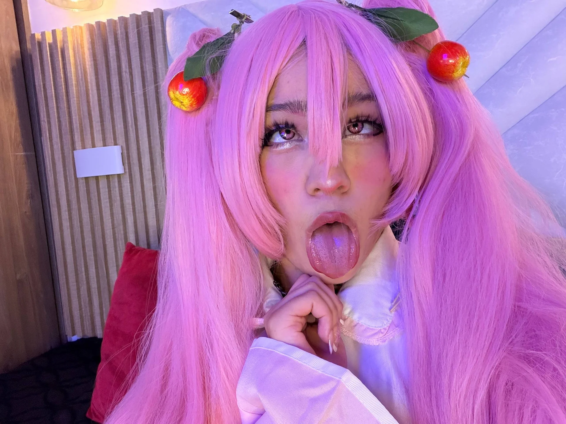 XXX Porn Photo of Nude Shiori_hime 16