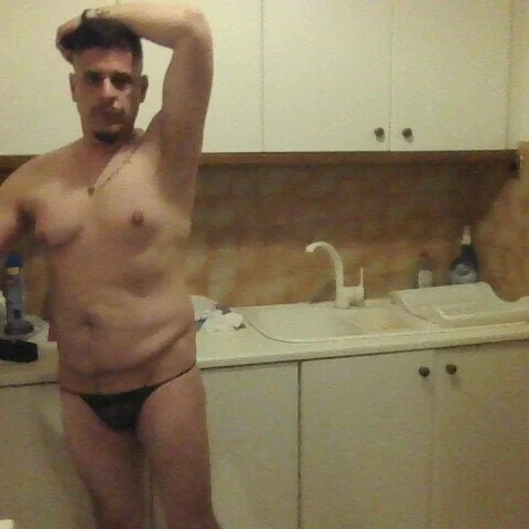 XXX Porn Photo of Nude giorgosthonggayyy 2