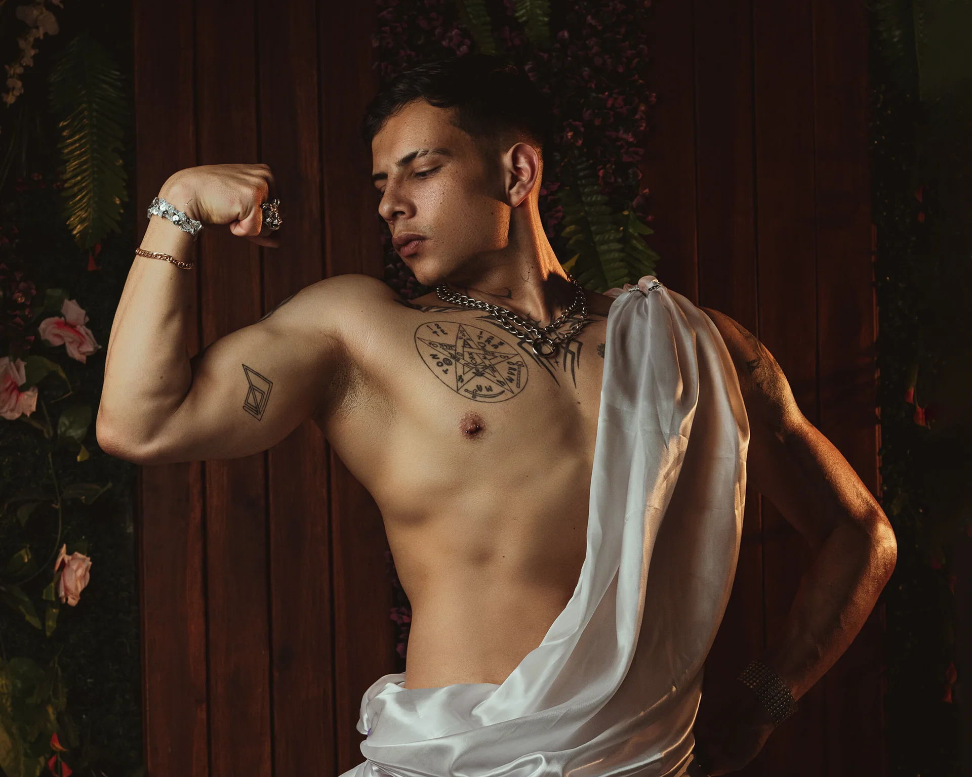 XXX Porn Photo of Nude Dustin_Sonne 18