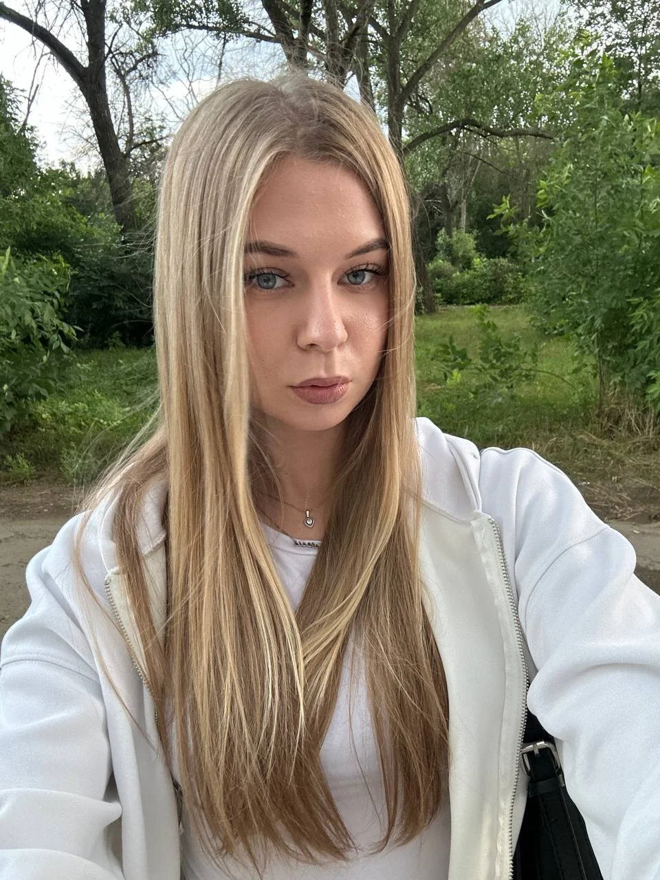 XXX Porn Photo of Nude HoneysPiee 26