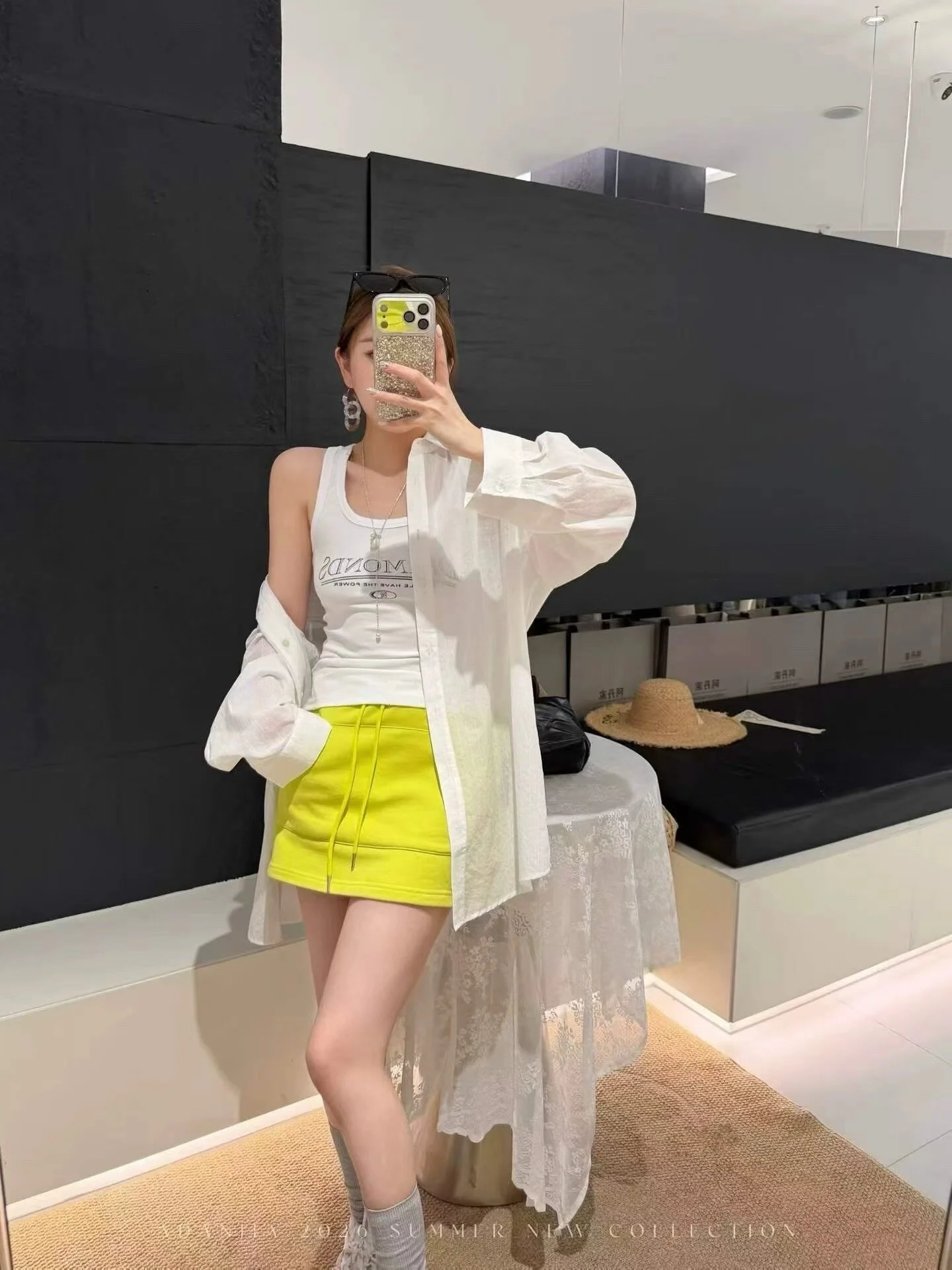XXX Porn Photo of Nude yimisun01 1