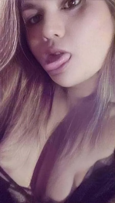 XXX Porn Photo of Nude AmazingDivina 1