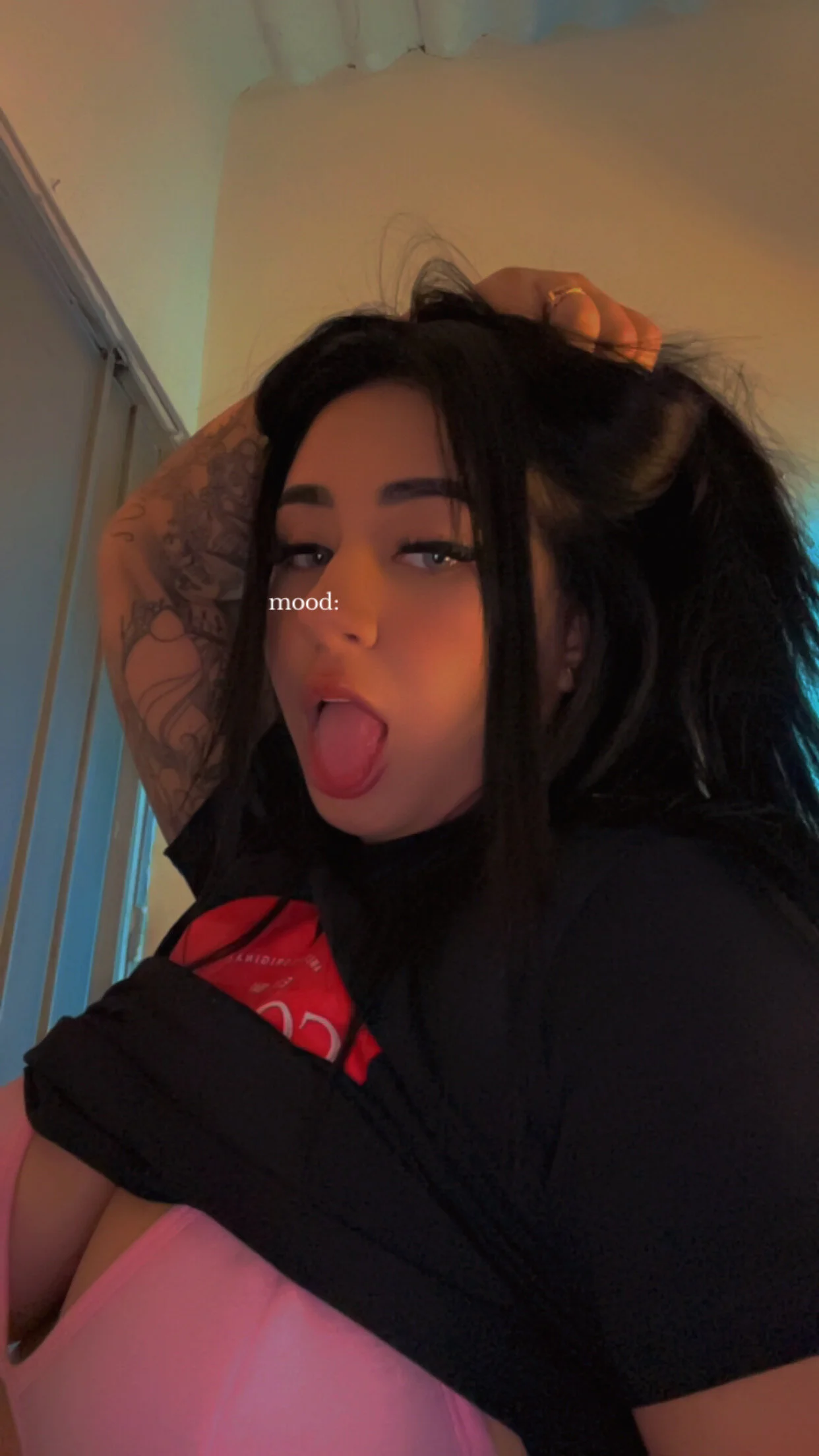 XXX Porn Photo of Nude halana_squirts 59