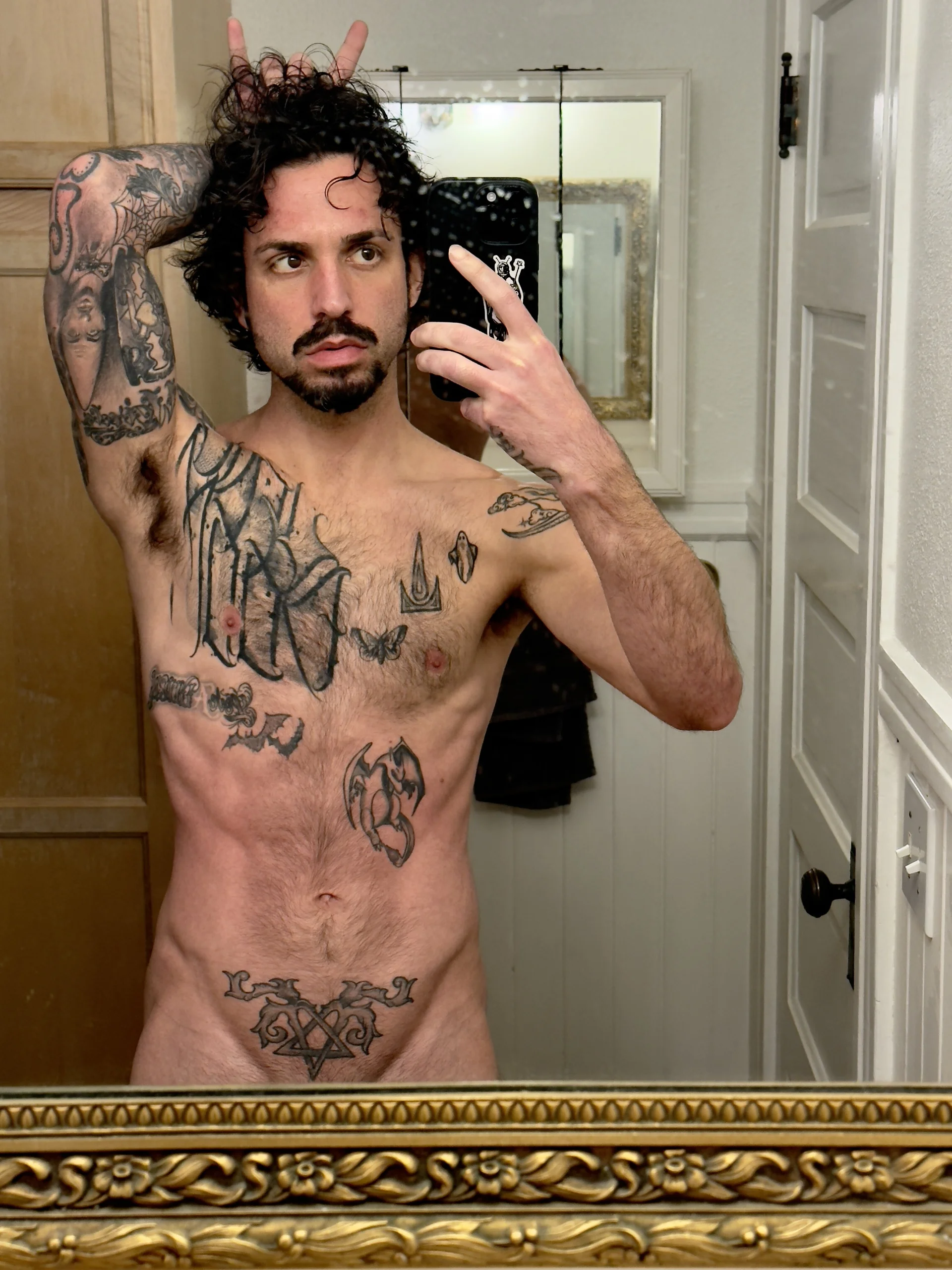 XXX Porn Photo of Nude MRfanceypants 12