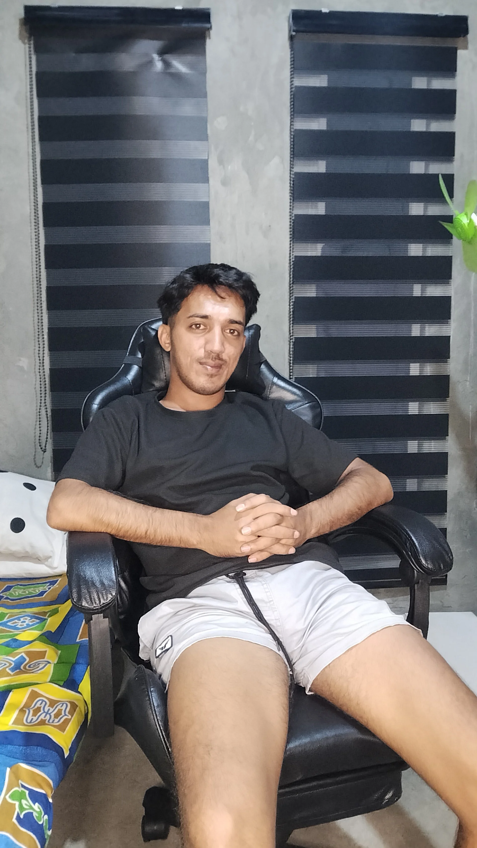 XXX Porn Photo of Nude Spicy_RowyCam 9