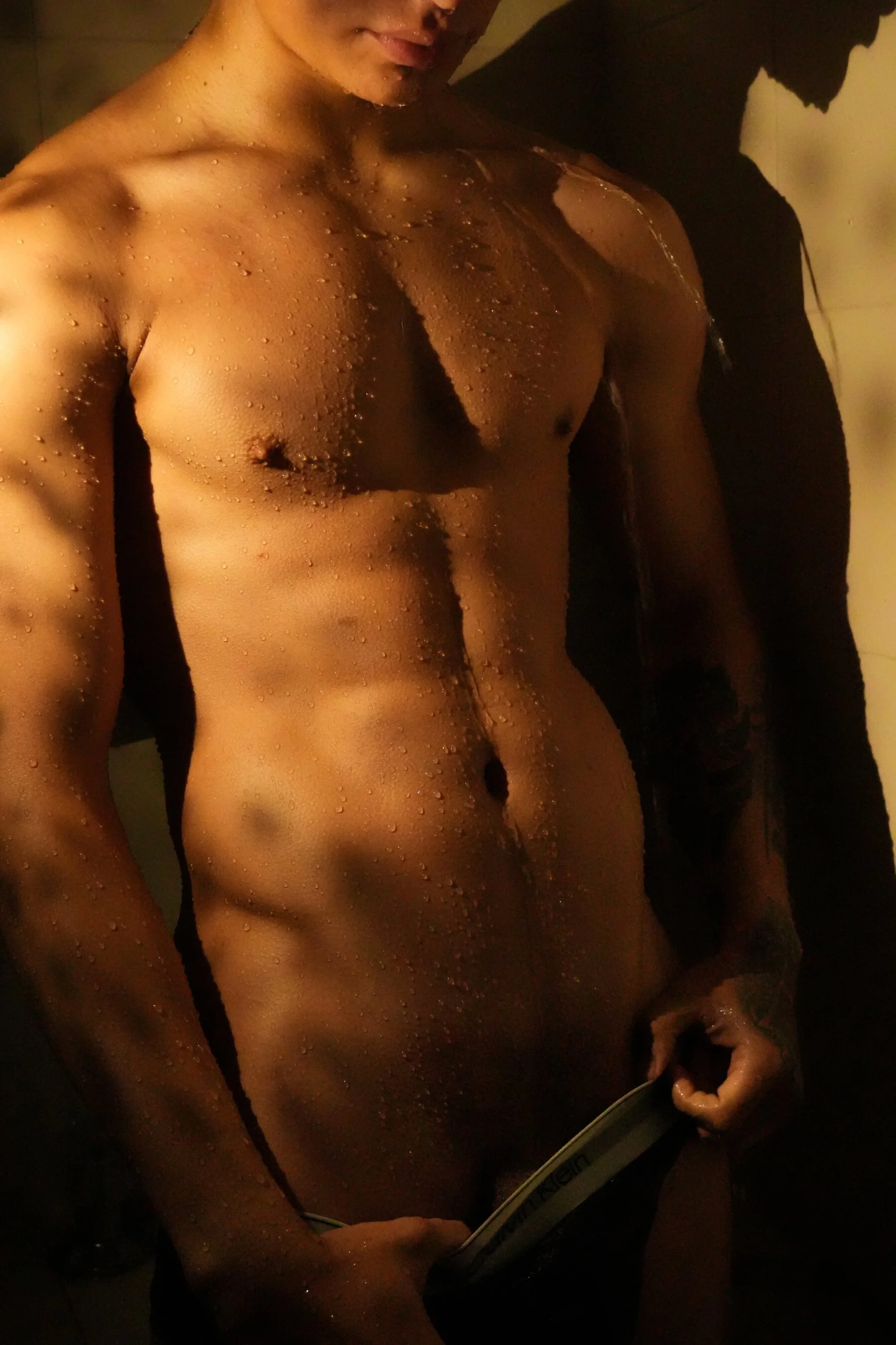 XXX Porn Photo of Nude TonyPetrovjs 21
